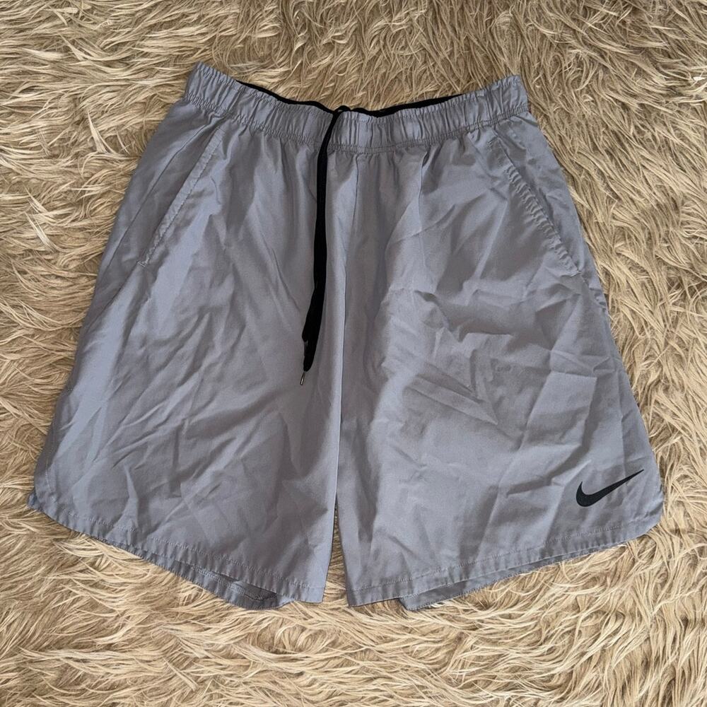 Nike Men's Dri-Fit Athletic Drawstring Basketball Shorts 9" Gray size XL